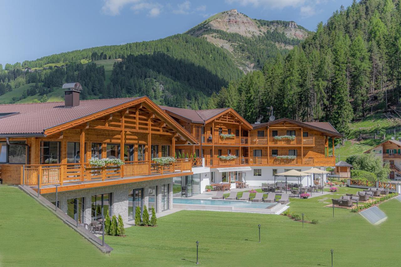 Hotel Rodella Selva di Val Gardena Kültér fotó