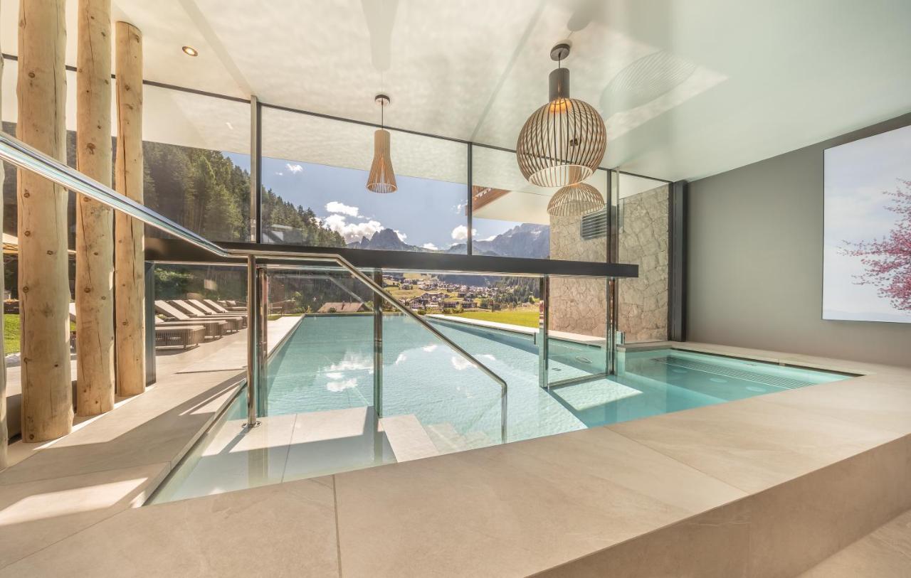 Hotel Rodella Selva di Val Gardena Kültér fotó