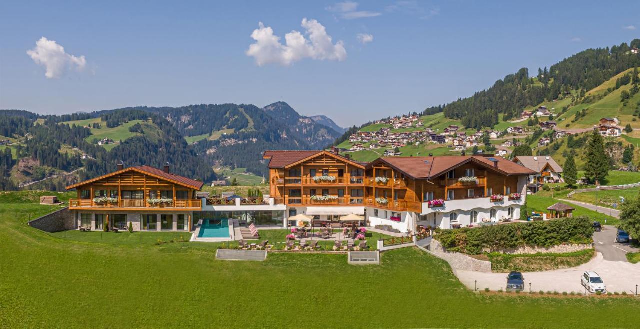 Hotel Rodella Selva di Val Gardena Kültér fotó